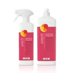 Zwei Flaschen Sonett Sprühstärke & Bügelhilfe – Sprühflasche & Nachfüllflasche auf weißem Hintergrund
