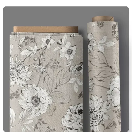 Cremefarbener Baumwollstoff mit skizzenhaften grauen Blättern – perfekt als Quiltrückseite oder Quilt Backing – Botanical Sketches Flax von Windham Fabrics.