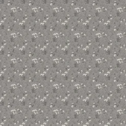 Blumiger Baumwollstoff grau mit feinem Rankenmuster „Tonal Vine Grey“ aus der Hudson Kollektion von Windham Fabrics.
